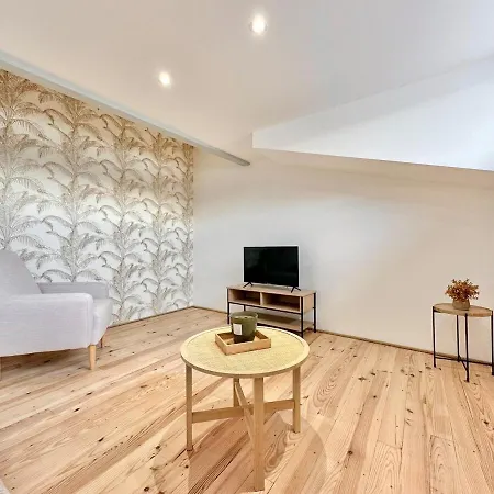 Le Triangle D'or - Elegance & Confort - *