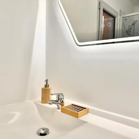 Le Triangle D'or - Elegance & Confort - *