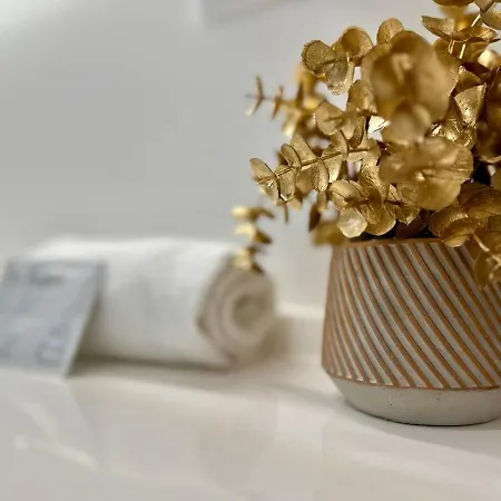 Le Triangle D'or - Elegance & Confort - *