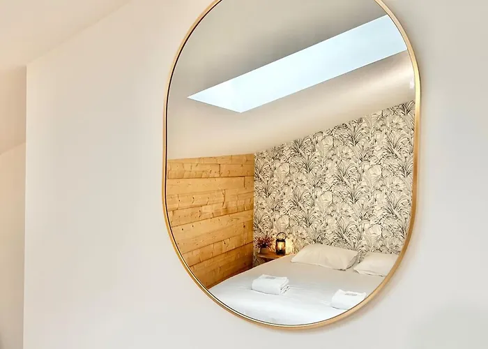 Le Triangle D'or - Elegance & Confort - *